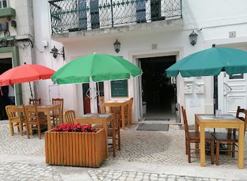 portugal/peniche/restaurant/restaurante-pateo-da-saudade