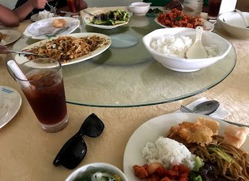 american-samoa/tutuila-island/restaurant/famous-seafood-restaurant