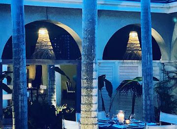 Luna Restaurant