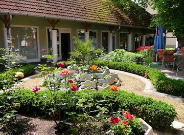 hungary/western-transdanubia/restaurant/tinodi-hotel-and-restaurant