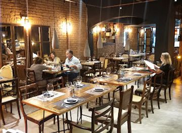 brazil/serra-dos-orgaos-national-park/restaurant/burrata-restaurante-emporio-e-bistro