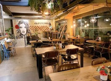 spain/madrid/chueca/restaurant/superchulo