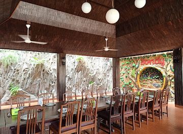 indonesia/balikpapan/restaurant/bondy-bakery-restaurant