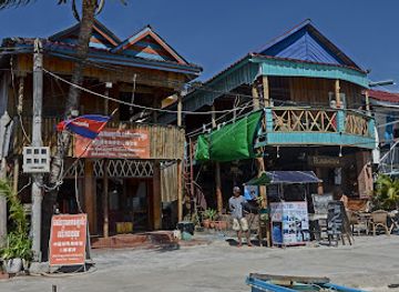 cambodia/koh-rong/restaurant/china-xiangyue-seafood-restaurant-and-guesthouse