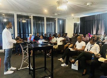 tanzania/kigoma/restaurant/akemi-revolving-restaurant