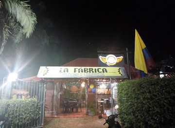 colombia/guaviare-department/restaurant/la-fabrica