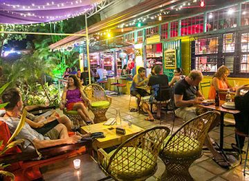 costa-rica/manuel-antonio/restaurant/el-patio-de-cafe-milagro