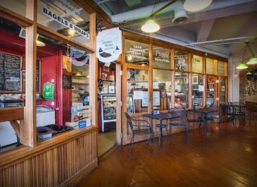 minnesota/duluth/restaurant/northern-waters-smokehaus