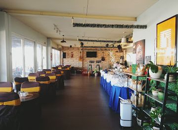 philippines/manila/intramuros/restaurant/i-top-view-cafe-and-restaurant