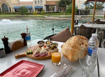 egypt/eastern-desert/restaurant/bosporus-open-air-mall-madinaty