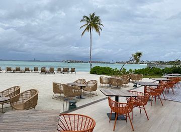 maldives/kaafu-atoll/restaurant/hard-rock-cafe-maldives