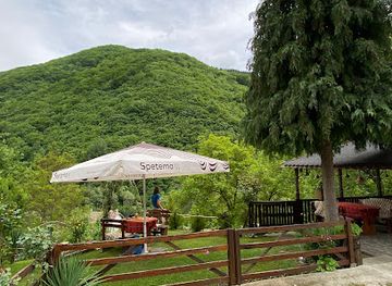 bulgaria/rila/restaurant/pastra