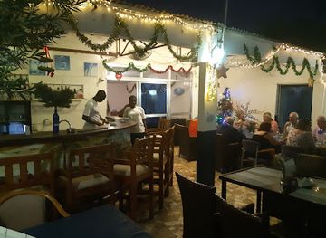 the-gambia/sabach-sanjal/restaurant/dreams-bar-en-restaurant