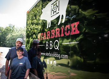 ohio/hocking-hills/restaurant/starbrick-bbq