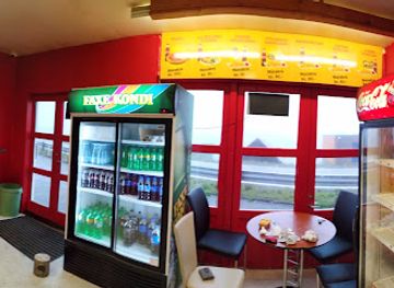 faroe-islands/sandavagur/restaurant/joe-pizza