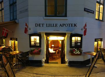 denmark/copenhagen-region/restaurant/det-lille-apotek