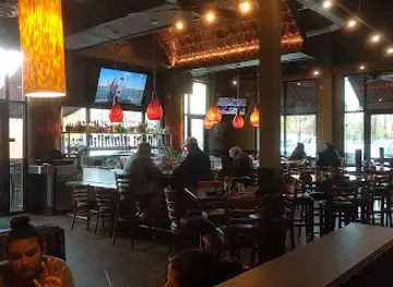 Dj’s Restaurant & Taphouse