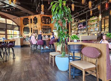 arizona/scottsdale/scottsdale-waterfront/restaurant/olive-ivy