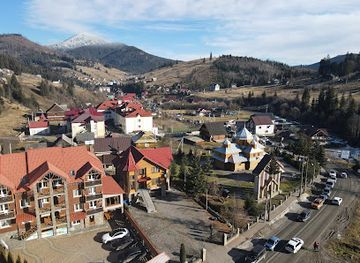 ukraine/hoverla-mountain/restaurant/villa-milena