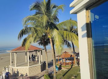 bangladesh/cox-s-bazar/inani-beach/restaurant/one-minute-restaurant