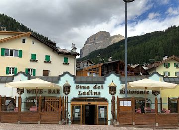 italy/val-di-fassa/restaurant/la-stua-dei-ladins