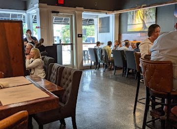 michigan/harbor-springs/restaurant/willow