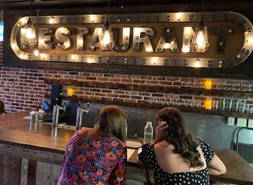 south-carolina/charleston-area-beaches/restaurant/sorghum-salt