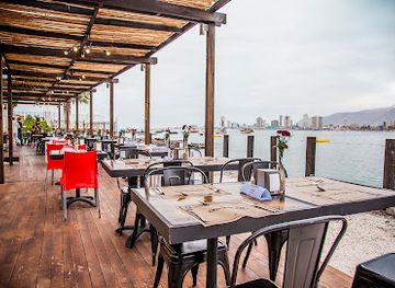 chile/iquique/restaurant/chiringuito-cavancha-bar-restaurante