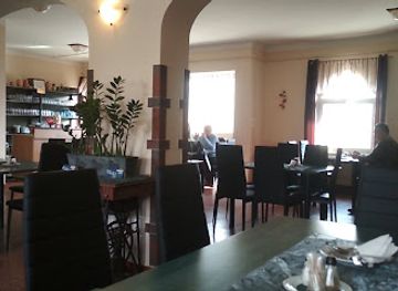 hungary/keszthely/restaurant/csardas-etterem