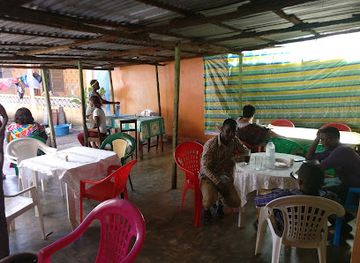 guinea-bissau/canchungo/restaurant/restaurante-de-solange