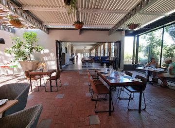 south-africa/cape-winelands/restaurant/reuben-s-restaurant-bar-franschhoek