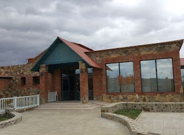 georgia/gori/restaurant/chateau-uplistsikhe