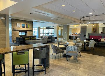 washington/yakima/restaurant/the-garden-grille-and-bar