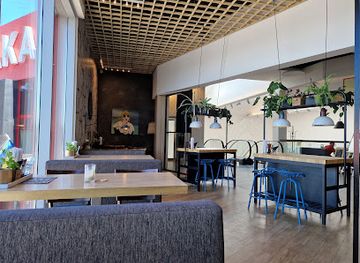 estonia/parnumaa/restaurant/duckface