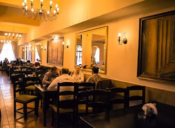 romania/brasov/stupini/restaurant/four-roses