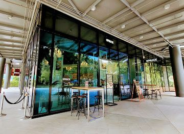 singapore/bukit-timah-nature-reserve/restaurant/spruce