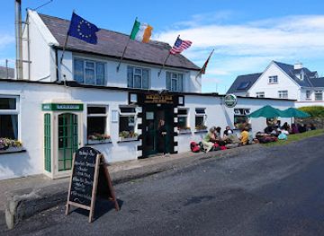 ireland/achill-island/restaurant/mickey-s-bar