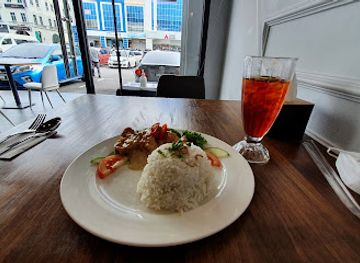 malaysia/kuching/restaurant/ling-s-signature