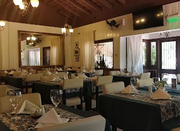 paraguay/asuncion/las-mercedes/restaurant/bar-san-miguel