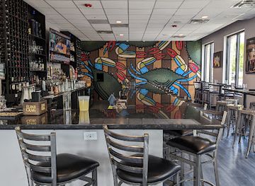 virginia/suffolk/restaurant/fin-tonic