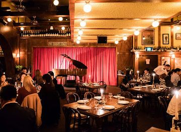 australia/new-england/restaurant/restaurant-hubert