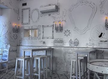 spain/madrid/bar/estando-contigo