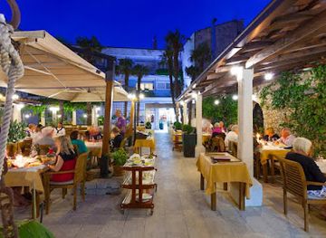 croatia/makarska/restaurant/restaurant-riva-riva-makarska-d-o-o