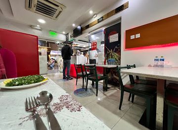 bahrain/juffair/restaurant/hometown-grills-shawarma-juffair