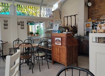 portugal/aveiro/restaurant/entre-copos-e-chavenas