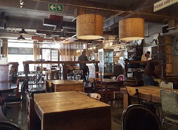 south-africa/johannesburg/maboneng/restaurant/pata-pata