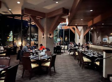 california/tahoe-city/restaurant/six-peaks-grille