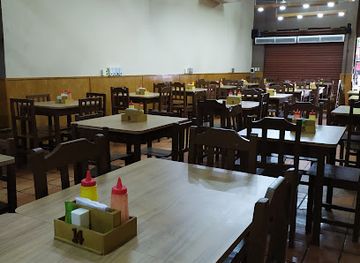 paraguay/villarrica/restaurant/comedor-santa-ana