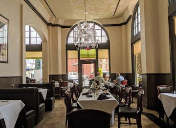 california/long-beach/restaurant/la-traviata-italian-restaurant