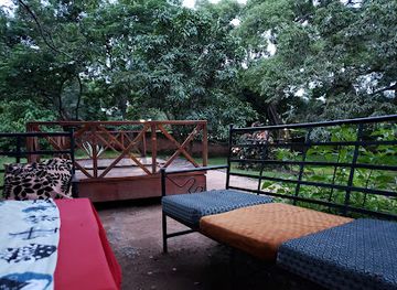 malawi/lilongwe/restaurant/rosevine